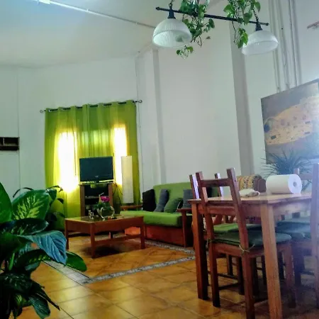 Apartamentos Alcala شقة Alcalá la Real